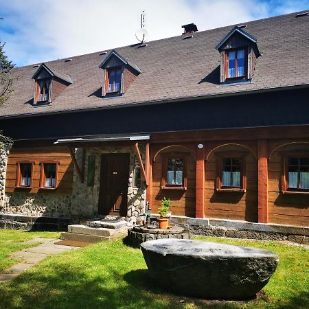 Chaloupka Kralovstvi Villa Šluknov Екстериор снимка